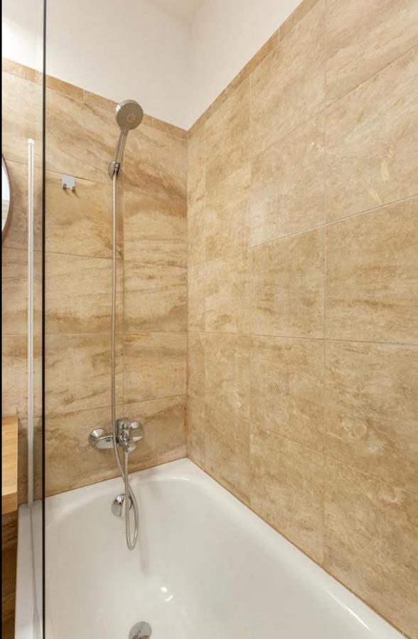 Kazinczy Apartment #Freeparking Budapeşte Dış mekan fotoğraf